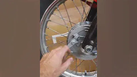 ЯВА!Регулеровка переднего тормоза  часть вторая!